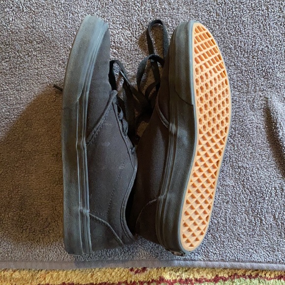 VAN’S size 5 Youth - Picture 3 of 7